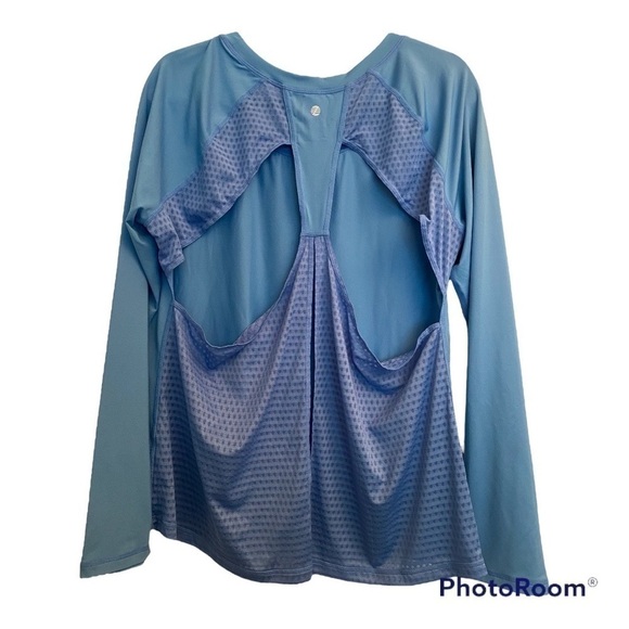 Z BY ZELLA BLUE ATHLETIC CUT OUT LONG SLEEVE SHIRT - Picture 3 of 3